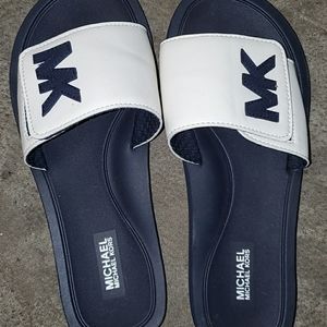 Micheal Kors slides